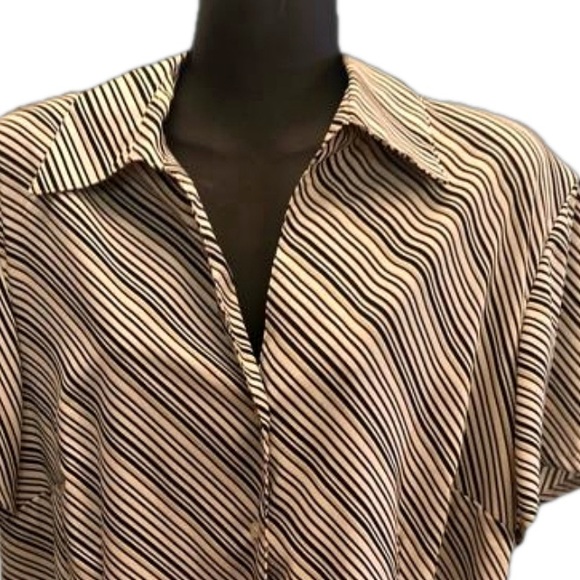 1X Worthington Easy Care Stretch black white & gold stripe button up shirt - Picture 5 of 15